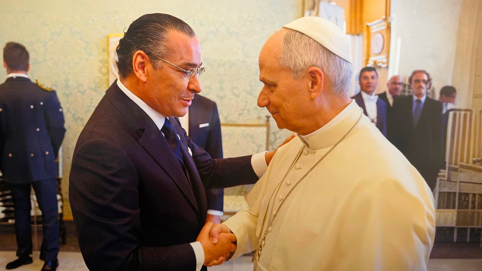 <p>Kamel Ghribi with His Holiness Pope Leo XIV</p>